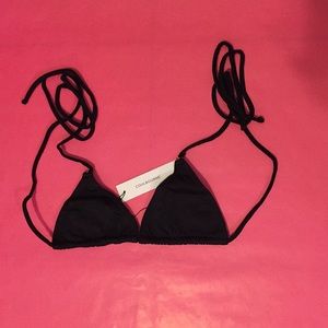 Selling a x-small coulbourne BOA top NWT